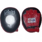 Лапы боксерские прямые Fairtex классические FMV-4 кожа